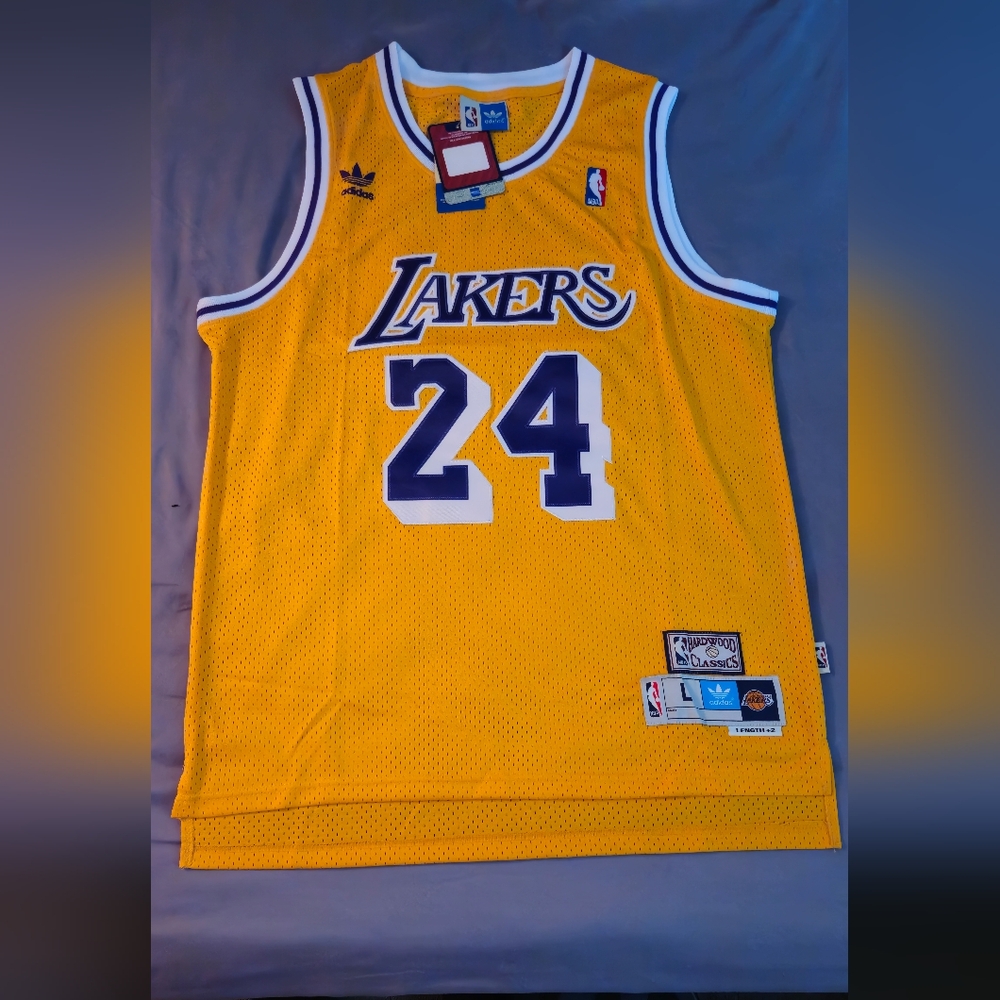 Yellow Lakers Jersey with Number 24